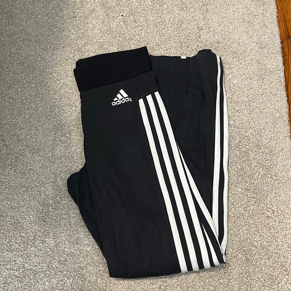 Adidas leggings